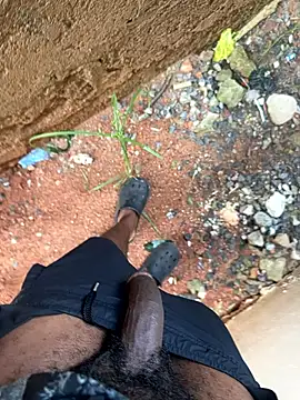 Snapshot of Black-mamba-madingo chatting on 10-26-25, 07:14 Black-mamba-madingo online show from 10-26-25, 07:14