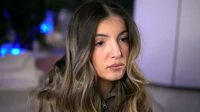 Snapshot of KellyMathews chatting on 03-01-26, 02:57 KellyMathews online show from 03-01-26, 02:57