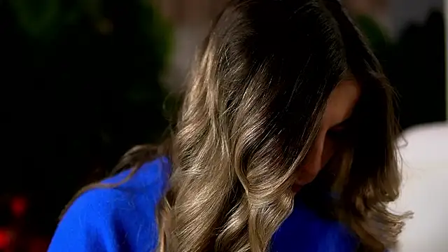 Snapshot of KellyMathews chatting on 03-26-26, 02:50 KellyMathews online show from 03-26-26, 02:50