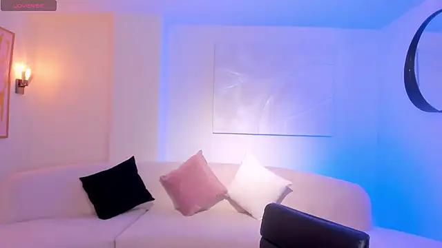 AmberLewis  online show from 01-22-25, 03:20