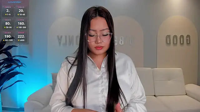 AmberLewis  online show from 01-25-25, 03:09