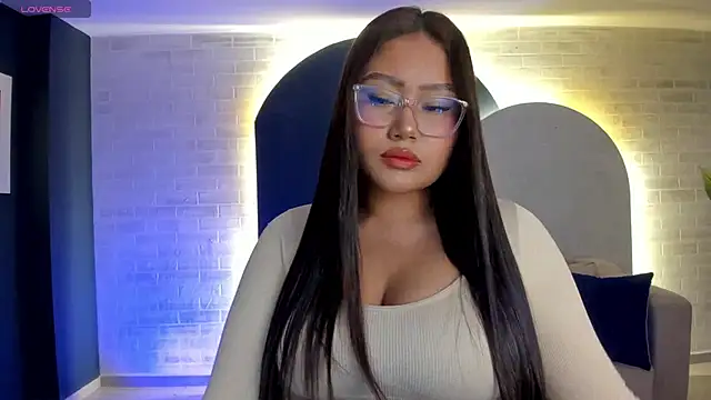 AmberLewis  online show from 01-26-25, 10:57