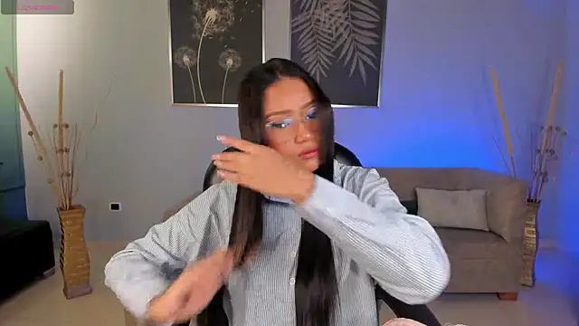 AmberLewis  online show from 11-09-25, 10:52