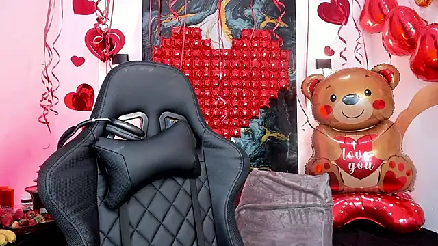 Snapshot of chaymae_nah_ chatting on 02-13-26, 05:03 chaymae nah online show from 02-13-26, 05:03