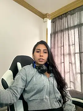 bella-black online show from 01-13-26, 03:06