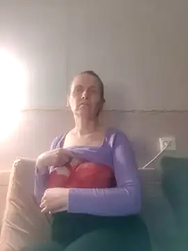 Snapshot of Evelina_cute chatting on 01-19-25, 09:13 Evelina cute online show from 01-19-25, 09:13