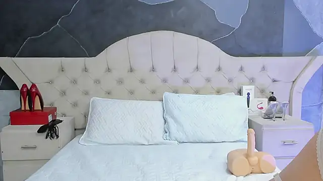 AmberGreyy  online show from 02-28-25, 03:26