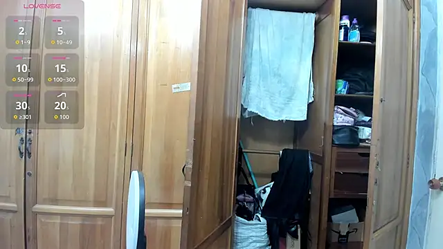 AmberGreyy  online show from 09-26-25, 06:12