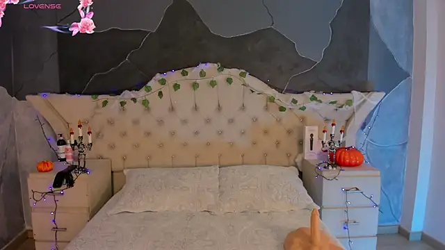 AmberGreyy  online show from 10-25-25, 01:07