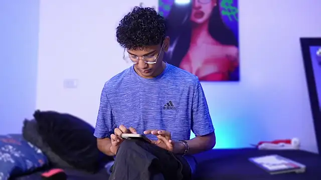 harrytwink18 online show from 12-30-24, 01:25