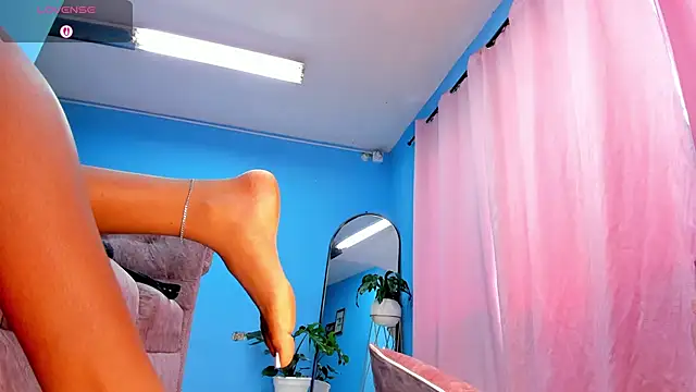 IsabellaBromsS online show from 12-02-25, 05:08