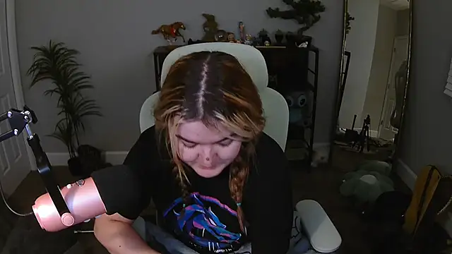 Snapshot of rodeobrii chatting on 02-22-26, 01:29 rodeobrii online show from 02-22-26, 01:29