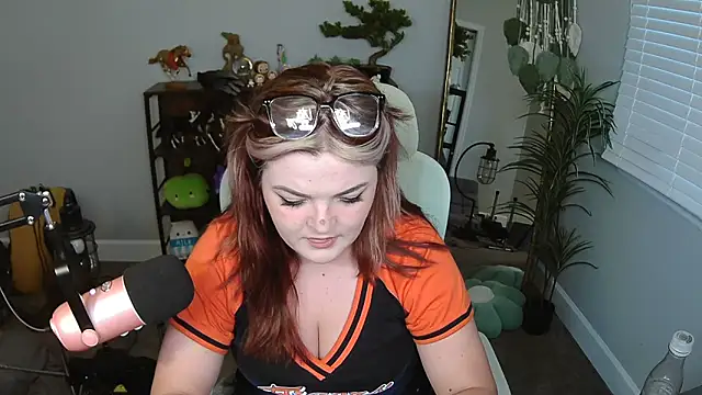 Snapshot of rodeobrii chatting on 03-16-26, 10:58 rodeobrii online show from 03-16-26, 10:58