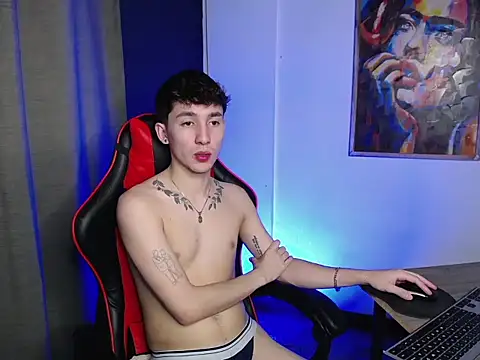 Snapshot of SebasstianGrand chatting on 03-02-25, 02:30 SebasstianGrand online show from 03-02-25, 02:30