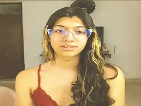 engielphoenis14 online show from 12-06-24, 06:50