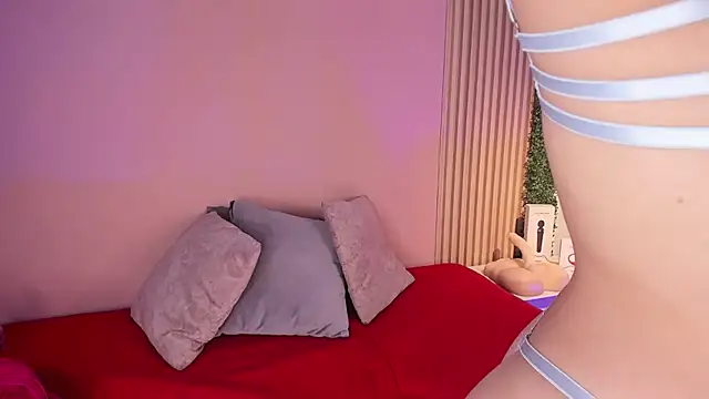  Victoria     online show from 02-18-25, 05:10