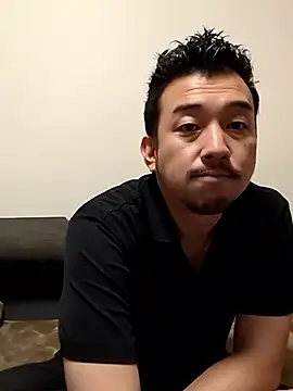 Snapshot of KOUHEY2023 chatting on 05-11-26, 10:10 KOUHEY2023 online show from 05-11-26, 10:10