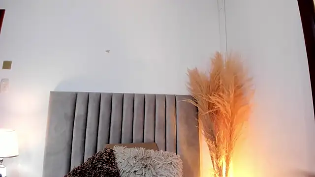 LucyJhonnsonn online show from 03-11-25, 03:26