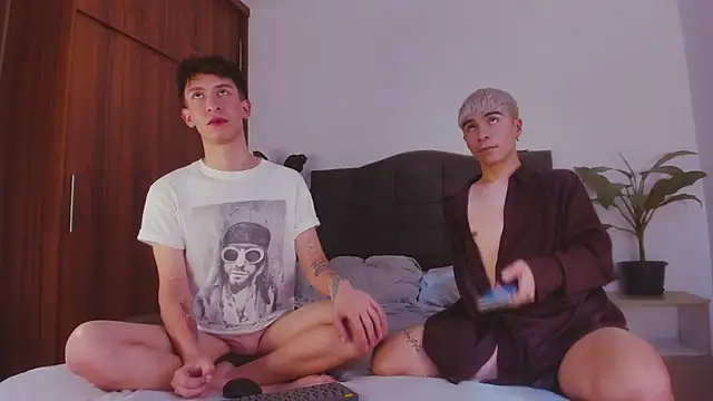 2gays 1Str8 online show from 02-22-25, 08:42