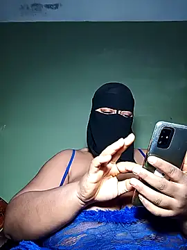 Snapshot of Loly_mor chatting on 01-02-25, 05:03 Loly mor online show from 01-02-25, 05:03