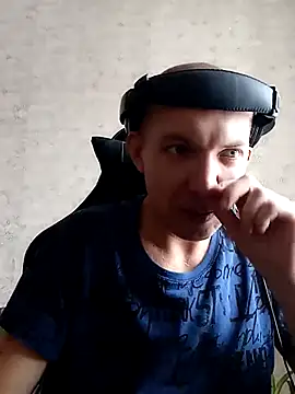 Snapshot of MityaXLoves chatting on 03-17-25, 10:06 MityaXLoves online show from 03-17-25, 10:06