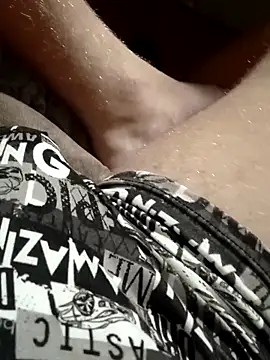 Snapshot of MityaXLoves chatting on 09-24-25, 05:27 MityaXLoves online show from 09-24-25, 05:27