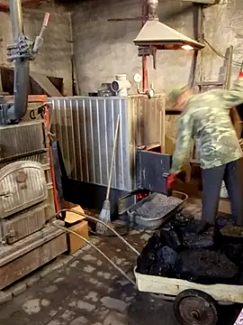 Snapshot of MityaXLoves chatting on 10-19-25, 07:03 MityaXLoves online show from 10-19-25, 07:03