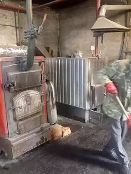 Snapshot of MityaXLoves chatting on 10-31-25, 05:52 MityaXLoves online show from 10-31-25, 05:52