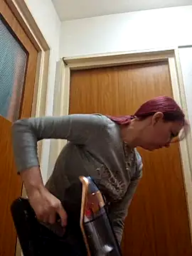 Snapshot of Evadesirex46 chatting on 03-12-26, 11:05 Evadesirex46 online show from 03-12-26, 11:05