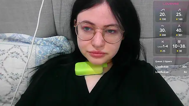 German Eva online show from 01-11-25, 12:12