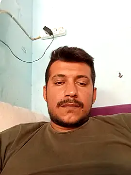 Snapshot of Adana1994 chatting on 10-05-25, 12:47 Adana1994 online show from 10-05-25, 12:47