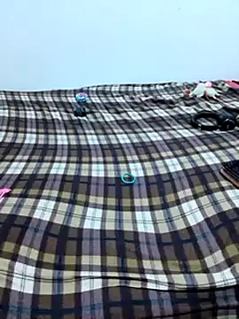 Snapshot of Saakoora chatting on 02-25-25, 01:50 Saakoora online show from 02-25-25, 01:50