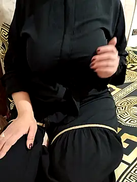 Snapshot of Saakoora chatting on 10-21-25, 08:48 Saakoora online show from 10-21-25, 08:48