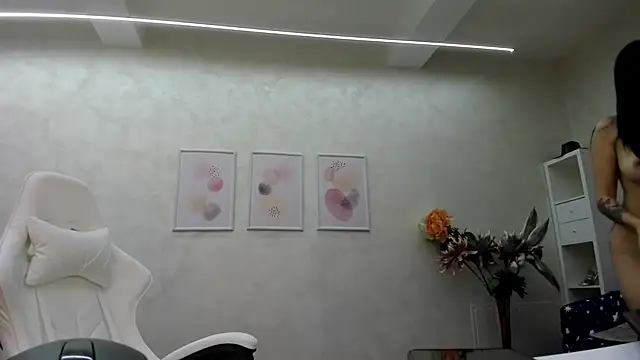 patriciakeys online show from 12-23-24, 10:21