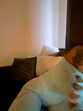 LydiaMaus96 online show from 10-04-25, 06:55