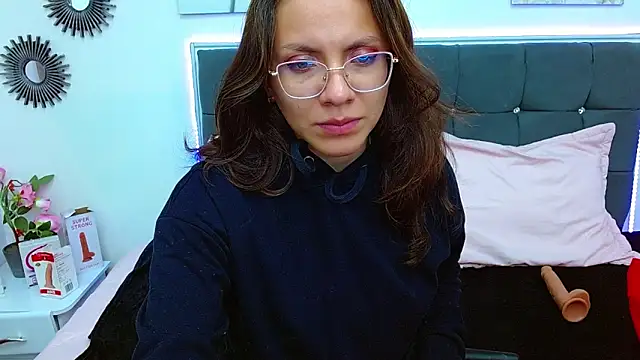 karlamorris  online show from 12-31-24, 09:31