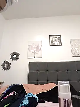 karlamorris  online show from 12-31-24, 02:47