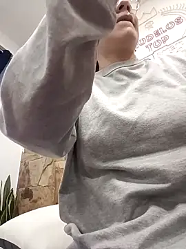 karlamorris  online show from 10-10-25, 01:54