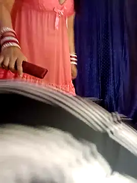 Snapshot of Sexy_DarloSiya chatting on 10-17-25, 07:27 Sexy DarloSiya online show from 10-17-25, 07:27