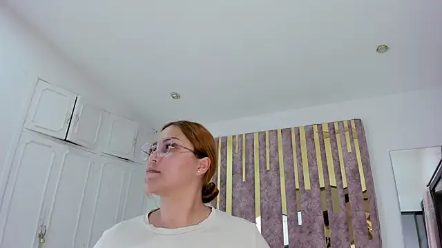 LeahxBarker online show from 01-23-25, 11:05