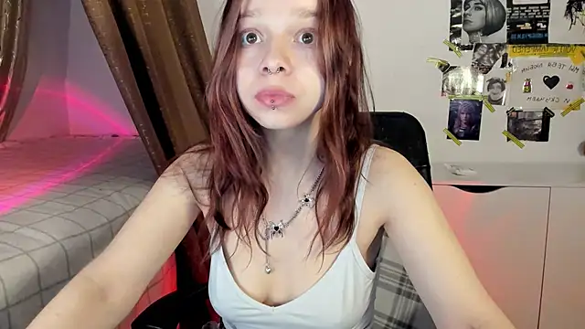 crystal lilith online show from 02-03-25, 05:46