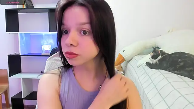 crystal lilith online show from 02-09-25, 08:34