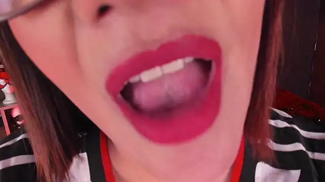 Veronica Jacobss online show from 06-25-26, 07:40
