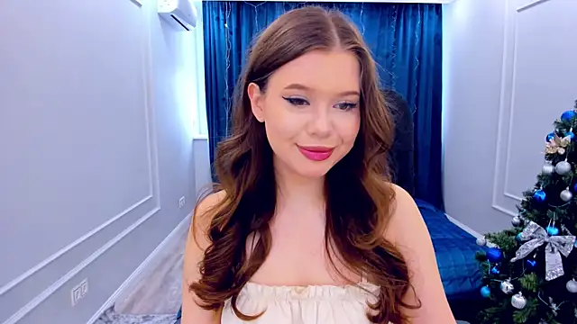 FollowLovee online show from 12-28-24, 11:41