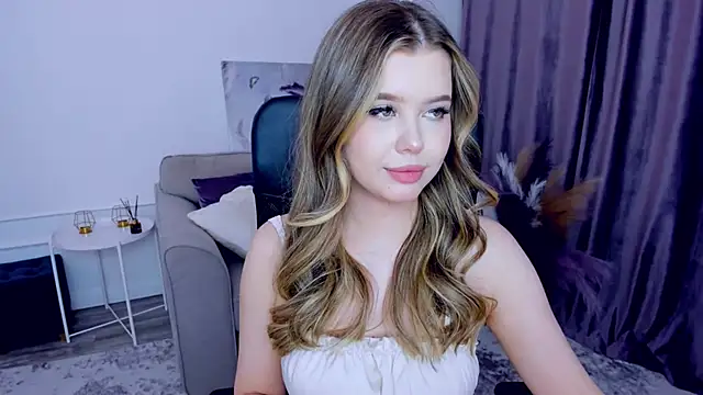 FollowLovee online show from 02-19-25, 02:44