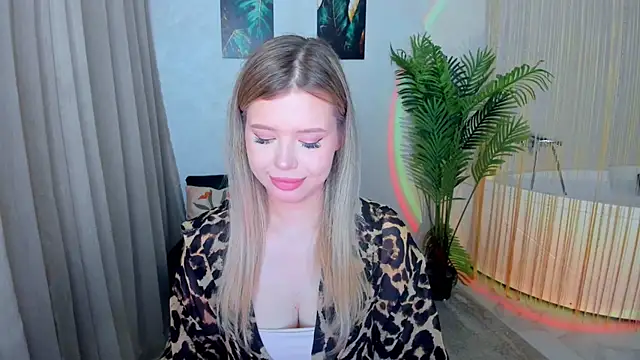 FollowLovee online show from 06-23-26, 07:45