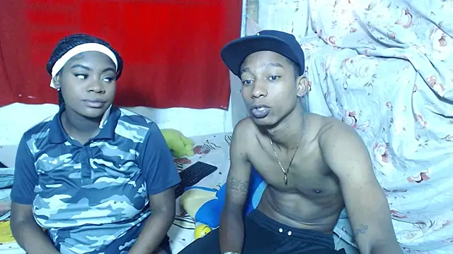 EvaxEmma online show from 06-09-26, 04:07