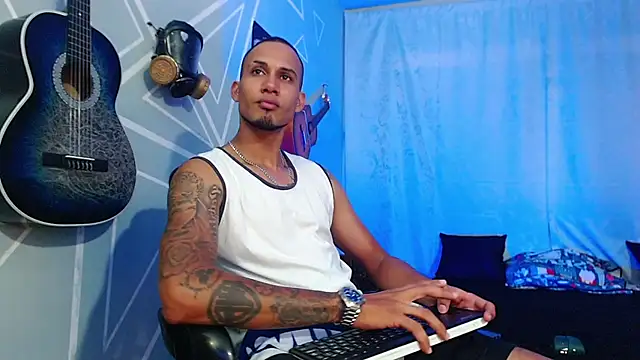 MagnusFrost online show from 02-11-25, 09:46