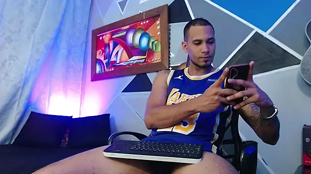 Snapshot of MagnusFrost chatting on 02-27-26, 02:22 MagnusFrost online show from 02-27-26, 02:22