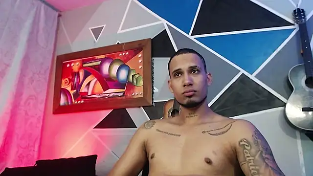 Snapshot of MagnusFrost chatting on 03-19-26, 07:40 MagnusFrost online show from 03-19-26, 07:40